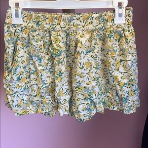 Floral flowy shorts🌼